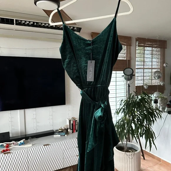 rachel zoe green velvet dress The Green Stand Cut Out Velvet Mini Dress & Reviews - Green - Dresses main image 0